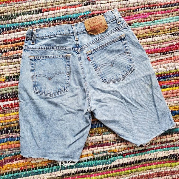 size 30 womens vtg 90s Levi's 551 Cutoffs High Waisted Shorts made in usa 2f990p