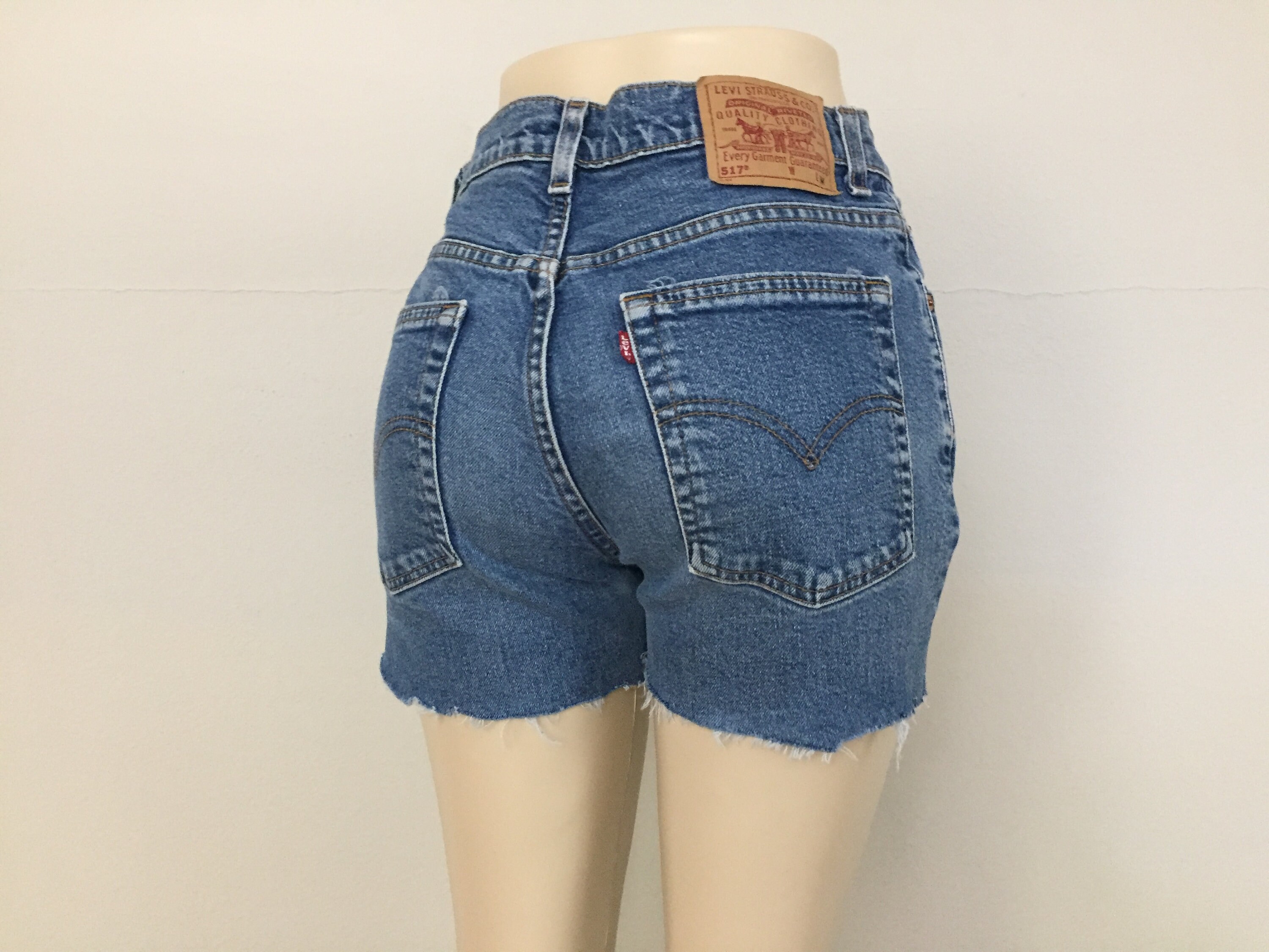 90s Levi's 517 Mom Jean Shorts Size 29 