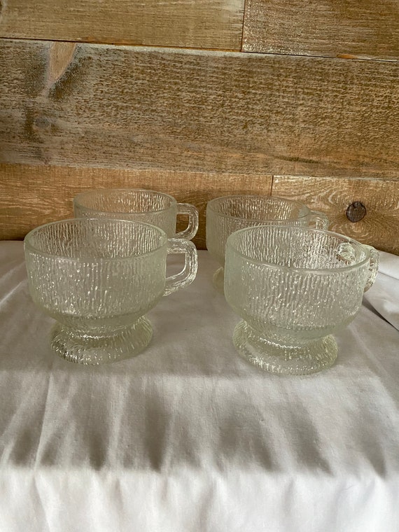 Large clear on sale glass mugs