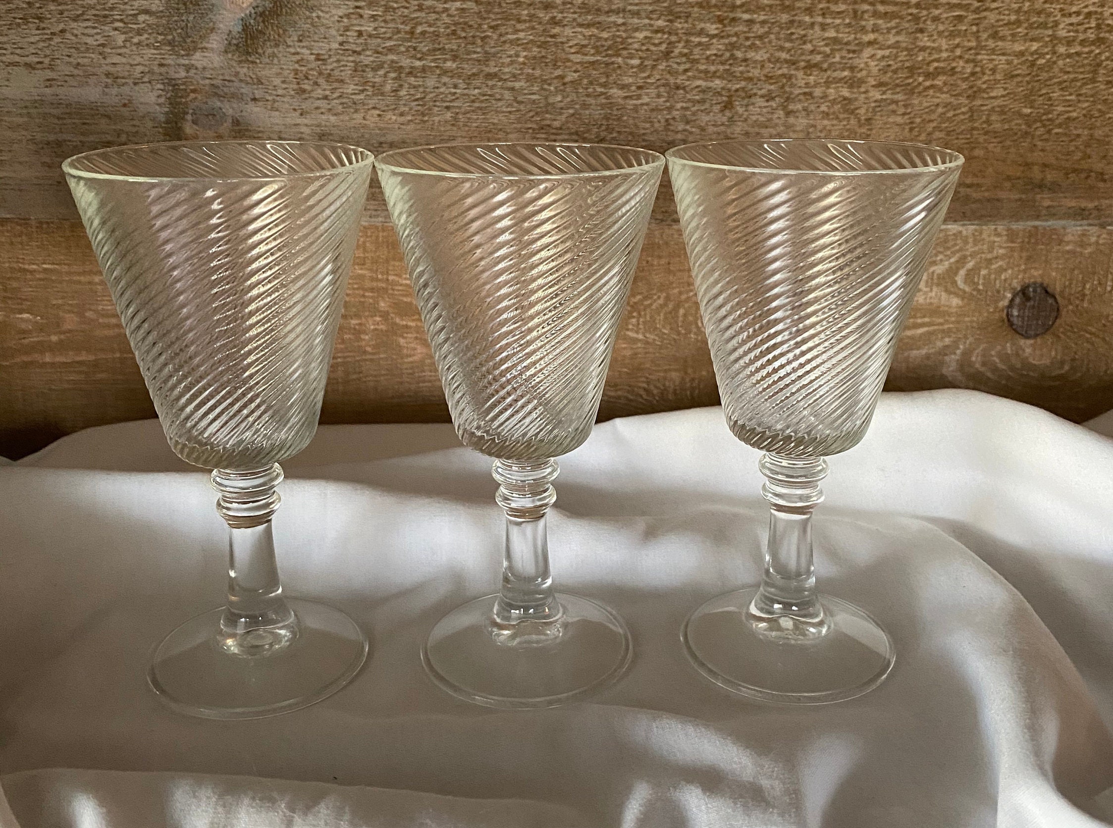 Bàcaro di Veneto Rustic Italian Stemless Wine Glasses (Set of 4) – HISTORY  COMPANY