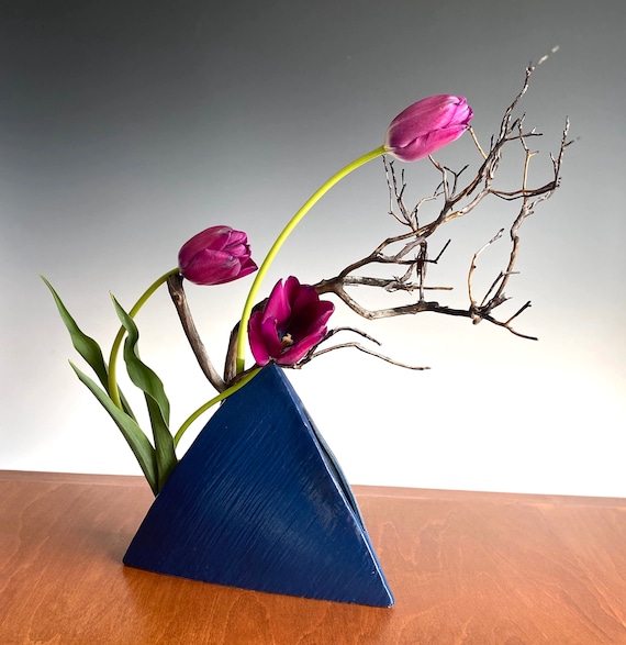 Ikebana Flower Vase, Japanese Ceramic Pyramid 