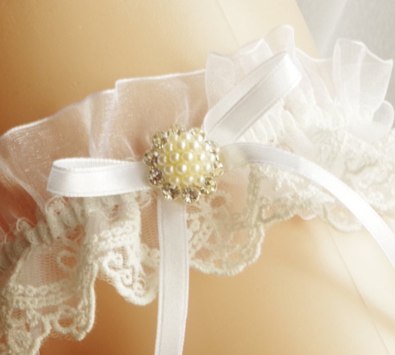Wedding Garter Ivory Wedding Garter Beaded Chantilly Lace Bow Garter Rhinestone Pearl Garter Boho lingerie image 3