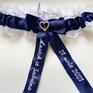 Porte-jarretelles de mariage personnalisé nom et date jarretière à lancer de souvenir m'envoyer un message pour une jarretière de mariée personnalisée image 1