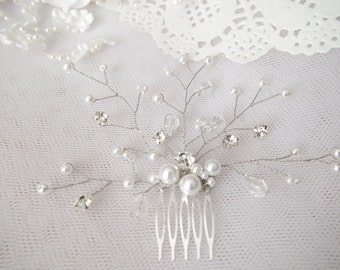 Bridal comb Ivory pearls hair piece Wedding hair accessories White pearls hair comb Rhinestone