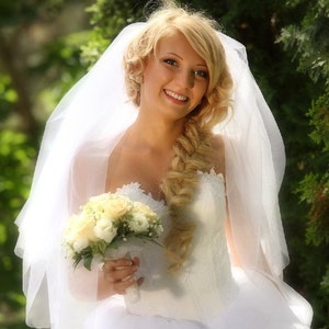 Tulle Wedding Veil 2 Tier Tulle Veil Long Tulle Veil Cathedral Veil Classic veil simple plain veil Wedding veil Bridal white  veil  Custom