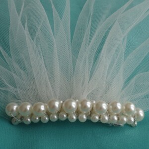 Veil Mini Blusher Tulle Birdcage Veil Petite Veil Mini Illusion Tulle Veil Pearls Ivory Veil Birdcage Vintage Style Tulle Veil wedding Sale