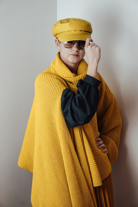 longing-summer Batwing SLE Sweater Cloak Cape Coat Poncho Multi Functional Shawl Cloak