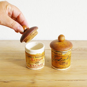 Antique rare Liebig meat extract jars with lid, collectible faience porcelain pots extractum carnis, Justus Liebig Libox Antwerp London image 1