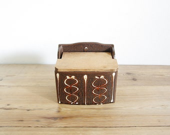 Vintage brown salt box in ceramic with wood lid, salt cellar natural, mid century Scandinavian, Desk storage, organizer pen holder, planter