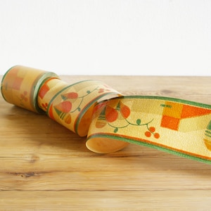 Vintage shelf edging trim paper roll, Kitchen pantry decor, new old stock NOS, paper border, traditional old display trimming