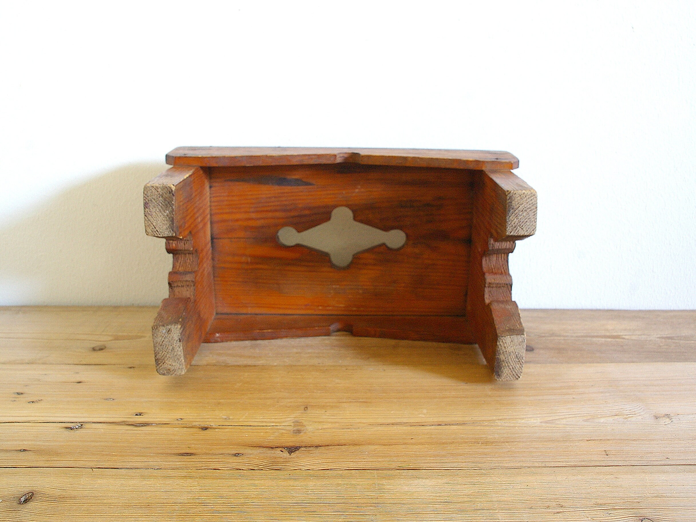 Vintage Wooden Step Stool, Foot Stool Primitive, Rustic Side Table, Bed ...