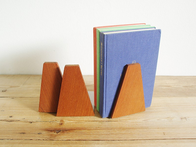 Bookend Shape Vintage Set of Teak Bookends in Mid Century Modern Style, Retro Danish ...