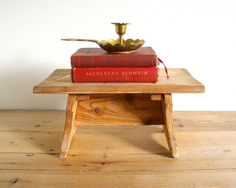 Vintage wooden step stool, foot stool primitive, rustic side table, bed side table, Small wood stool, Country kitchen farmhouse