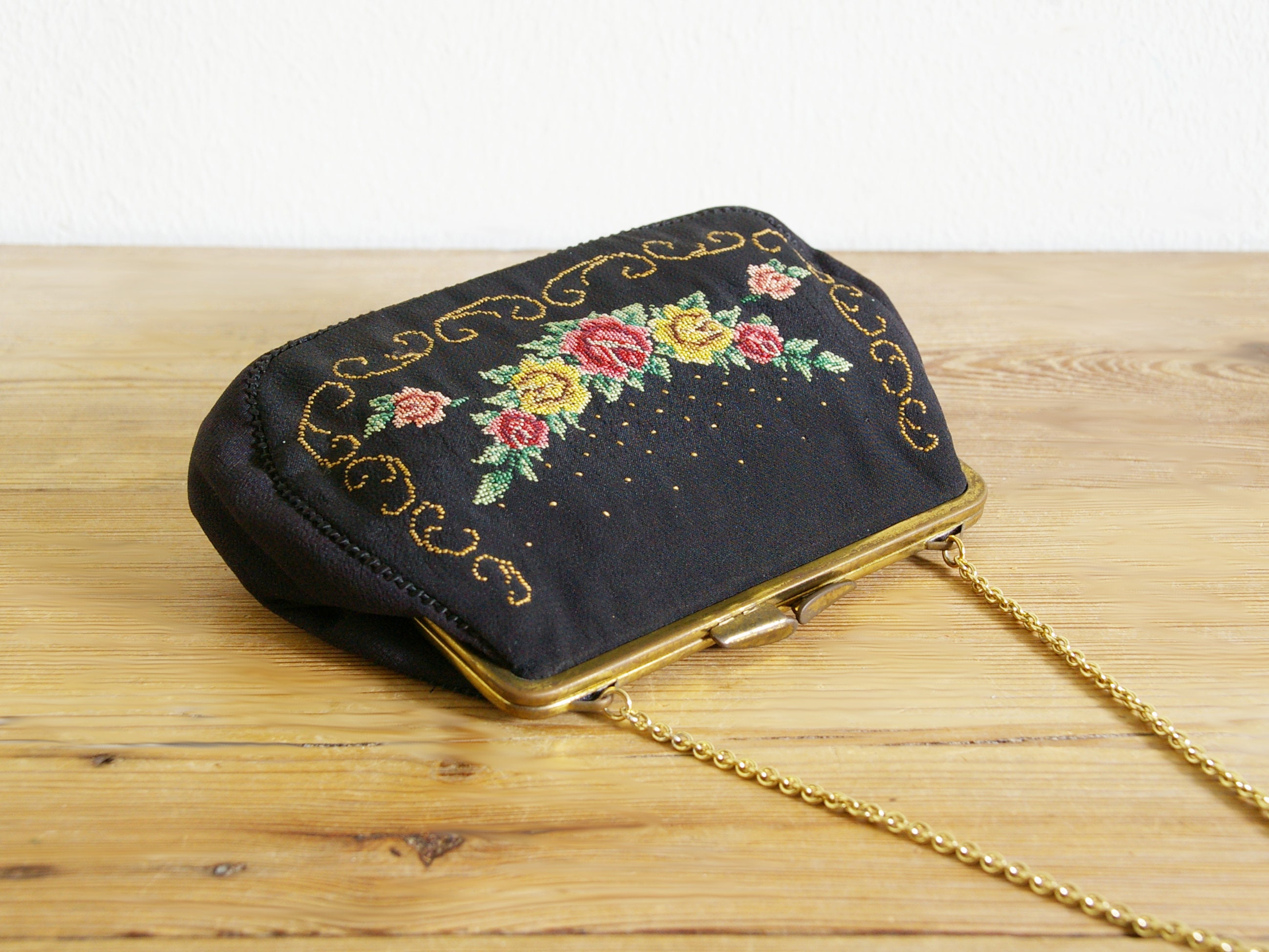 Silk Ribbon Embroidered Hand Bag Purse With Gold Chain, Hand Made Silk  Ribbon Work, Flowers Embroidery Floral Ribbon Artwork Vintage - Etsy