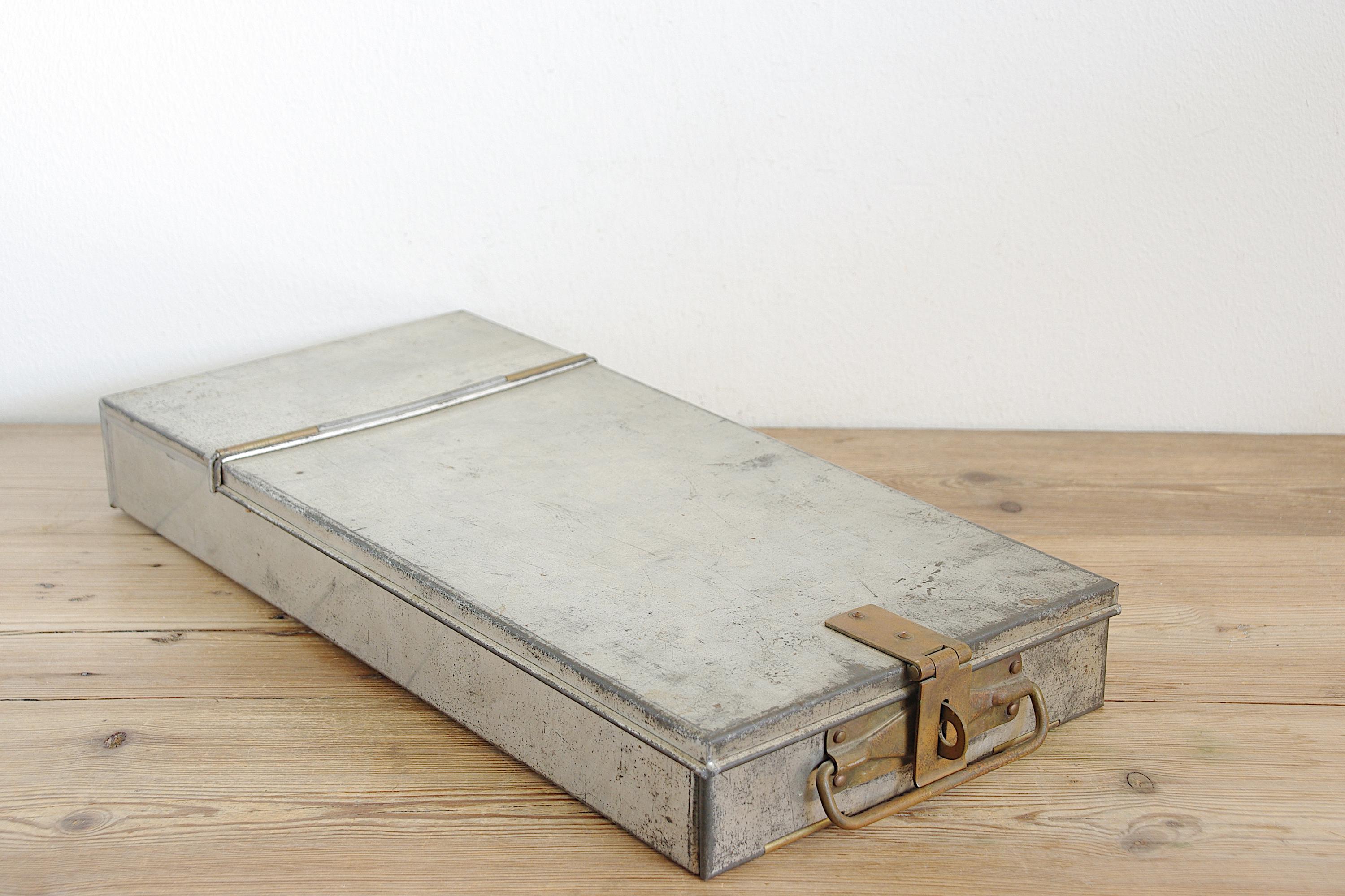 Vintage Metal Bank Deposit Safe Box - Etsy UK