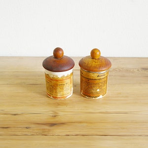 Antique rare Liebig meat extract jars with lid, collectible faience porcelain pots extractum carnis, Justus Liebig Libox Antwerp London image 2