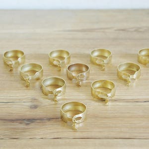 Juego vintage de 10 anillas o clips para cortinas de latón color dorado, estilo cafetería, clips para cortina de ducha, estilo sencillo, tablero de memoria.