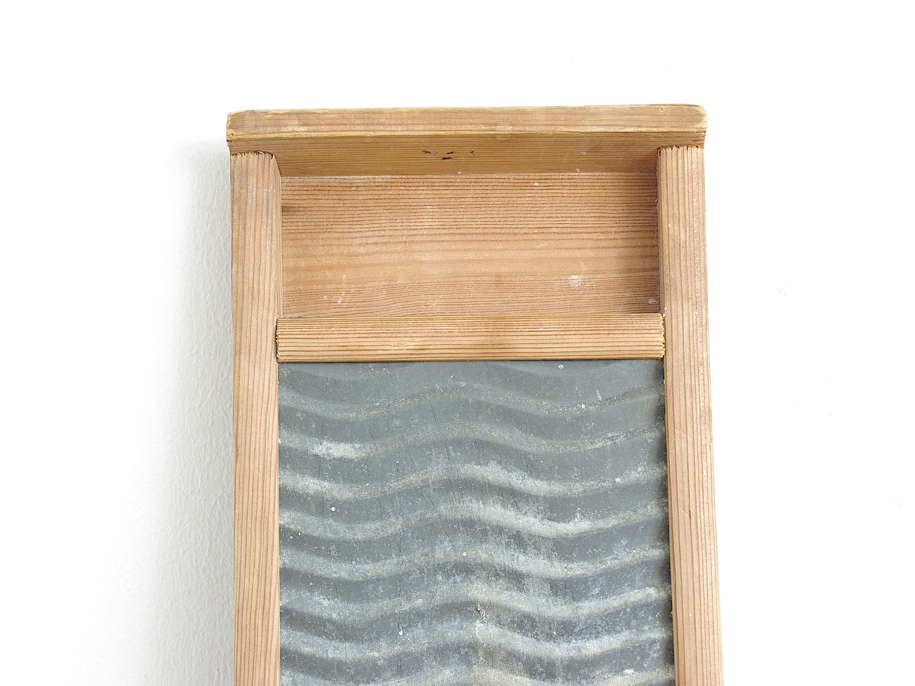 Vintage Small Washboard in Wood and Metal, Laundry Room Decor