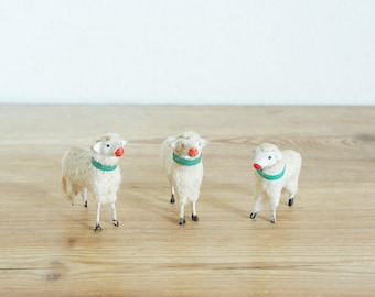 * antique sheep ❀ クリスマスの羊さん (水色リボンと鈴♪) antique sheep ❀ クリスマスの羊さん (水色リボンと鈴