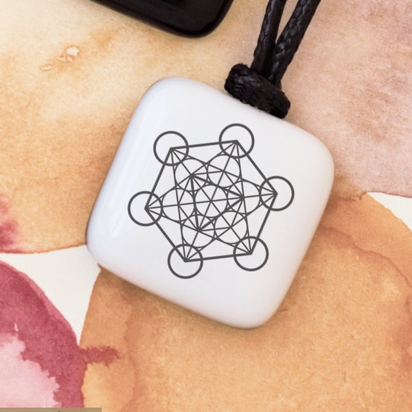 Le cube de Metatron. Fruit de la vie. La géométrie sacrée. Talisman de protection contre les démons. Cercle de la création. Bijoux Metatron.