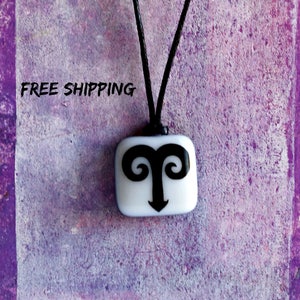 ARIES. Sign of aries. Hanging horoscopes. Astrological pendant. Zodiac Handmade. Signs of the zodiac. Pendant of aries. Zodiacal Jewelry