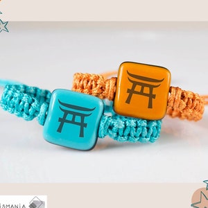 Bracelet with Torii Portal. Shinto shrine arch. Symbol of Japan. Japanese gate. Gift for Japanese. Bracelet Japanese inspiration.