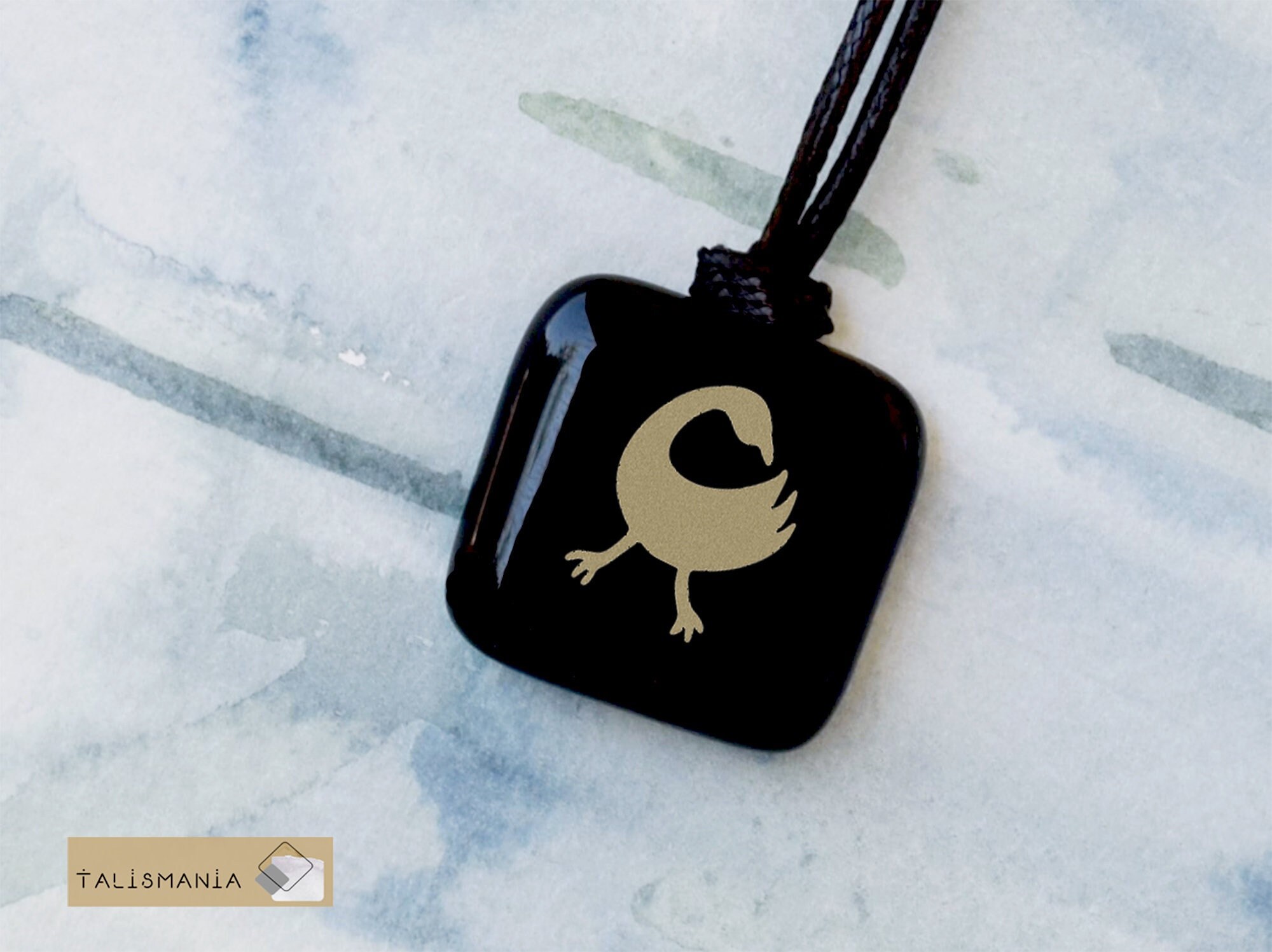 Adinkra Learning. Sankofa. Apprenticeship pendant. Tradition and return to roots. African men and women. African tradition.