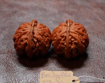 Matched Chinese Feng Shui Walnut Pair: QiuZi Walnut Polished 37 x 30 mm