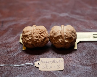 Matched TWO-Faced Yunnan Iron Wenwan Walnut Hand Rubbing Pair (35x28mm)
