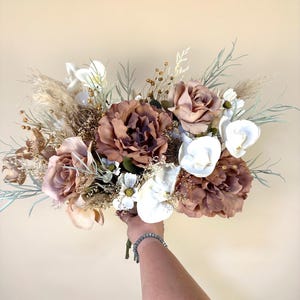Taupe/Brown Wedding Bouquet with dry and faux flowers / Bridal Bouquet / Faux Flower Bouquet / Wedding Flowers / Cream/Taupe Bouquet