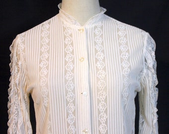 Vintage 60's 70's Edwardian Dandy Cream Lace Frilled Long Sleeve Blouse Shirt 10