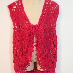 Handknit Handmade Taille 8 XS Fuchsia Pink Crocheted Sleeveless Vest Top Jumper