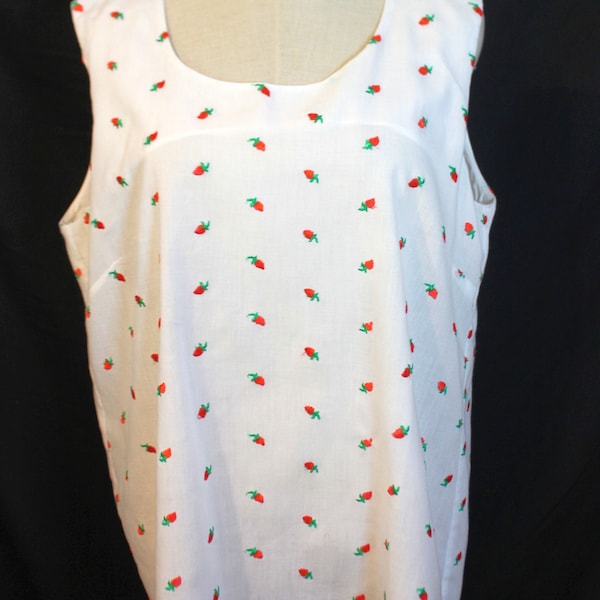 Vintage 1970's White red Green Embroidered Strawberry Sleeveless Top 16 Cottage