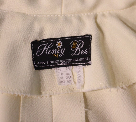 Vintage 1970's Cream Polyester Knit Tailored 40's… - image 7