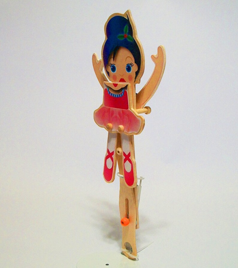 Muppets christmas zoom background wareopm