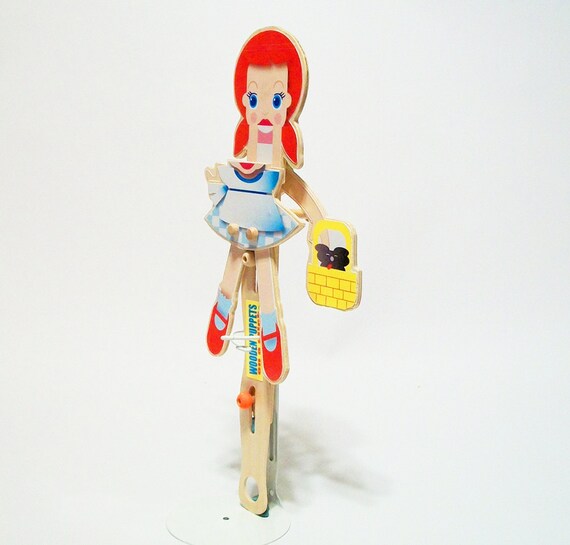 Flying Monkey Wizard Of Oz wooden toy puppet