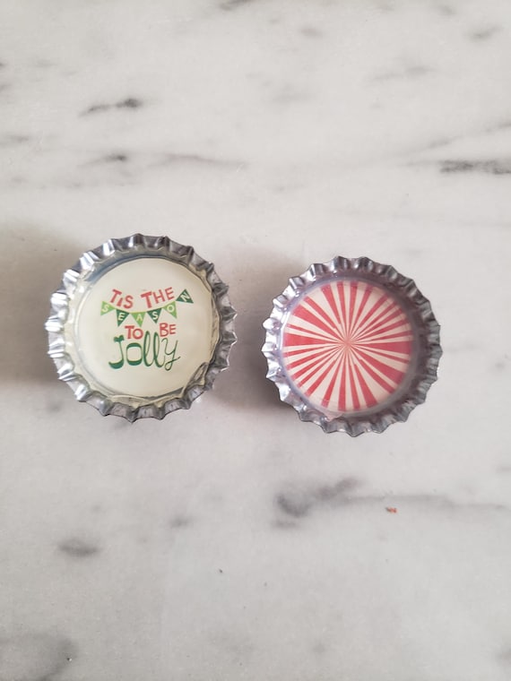 Christmas Bottle Cap Magnets: Peppermint & Jolly Set
