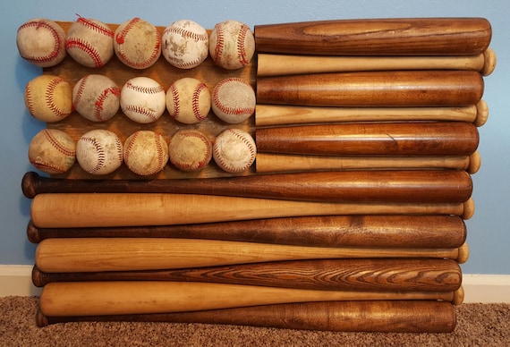 how to make a baseball bat flag