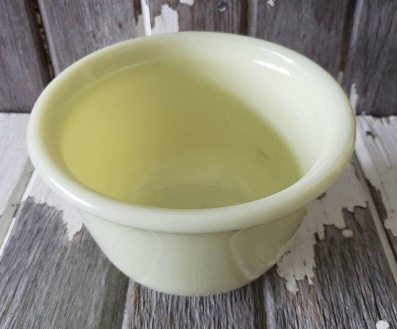 Farmhouse Vintage Hamilton Beach Custard Mixing Bowl Cottage Custard Mixing Bowl Farm Kitchen Hamilton Beach Mixer Yellow Mixing Bowl