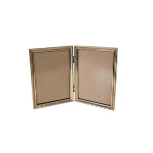 Vintage BiFold Double Hinged Gold Metal 5&quot; x 7&quot; Portrait Photo Picture Tabletop Frame