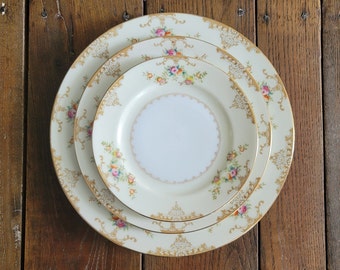 Vintage Meito China Japan MEI773 Multi Colored Floral Fruit