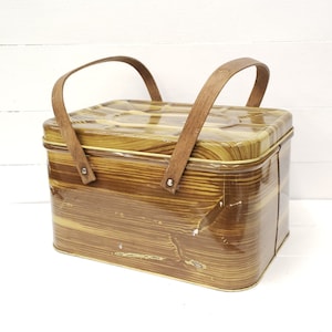 Vintage Faux Wood Grain Metal Picnic Basket - Metal Carry Basket - Farmhouse Storage