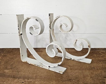Vintage White Cast Iron Shelf Brackets - Heavy Cast Iron Bracket - Farmhouse Cottage