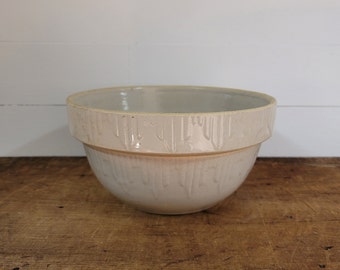 Vintage Ruckel's Pottery Sawtooth 10 Inch Stoneware Bowl - Farmhouse Kitchen - Stoneware Crock Mixing Bowl