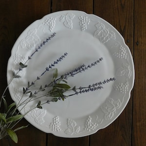 Vintage Colony Harvest Round Milk Glass Platter - Farm Kitchen - Grape and Leaf Pattern Milk Glass - Farmhouse Decor - Milk Glass - Cottage