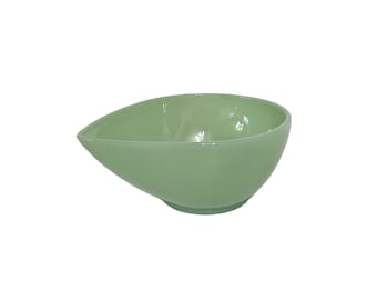 Ciotola vintage Fire King in giada verde a forma di goccia, 16,5 cm