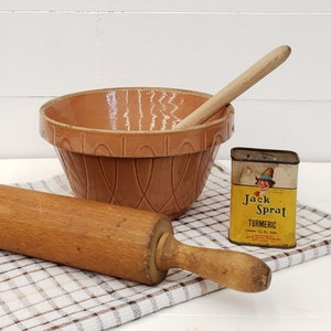 Vintage DAMAGED Stoneware Ovenware USA #7 Bowl - Farmhouse Kitchen - Stoneware Bowl - Collectible - Farmhouse Cottage