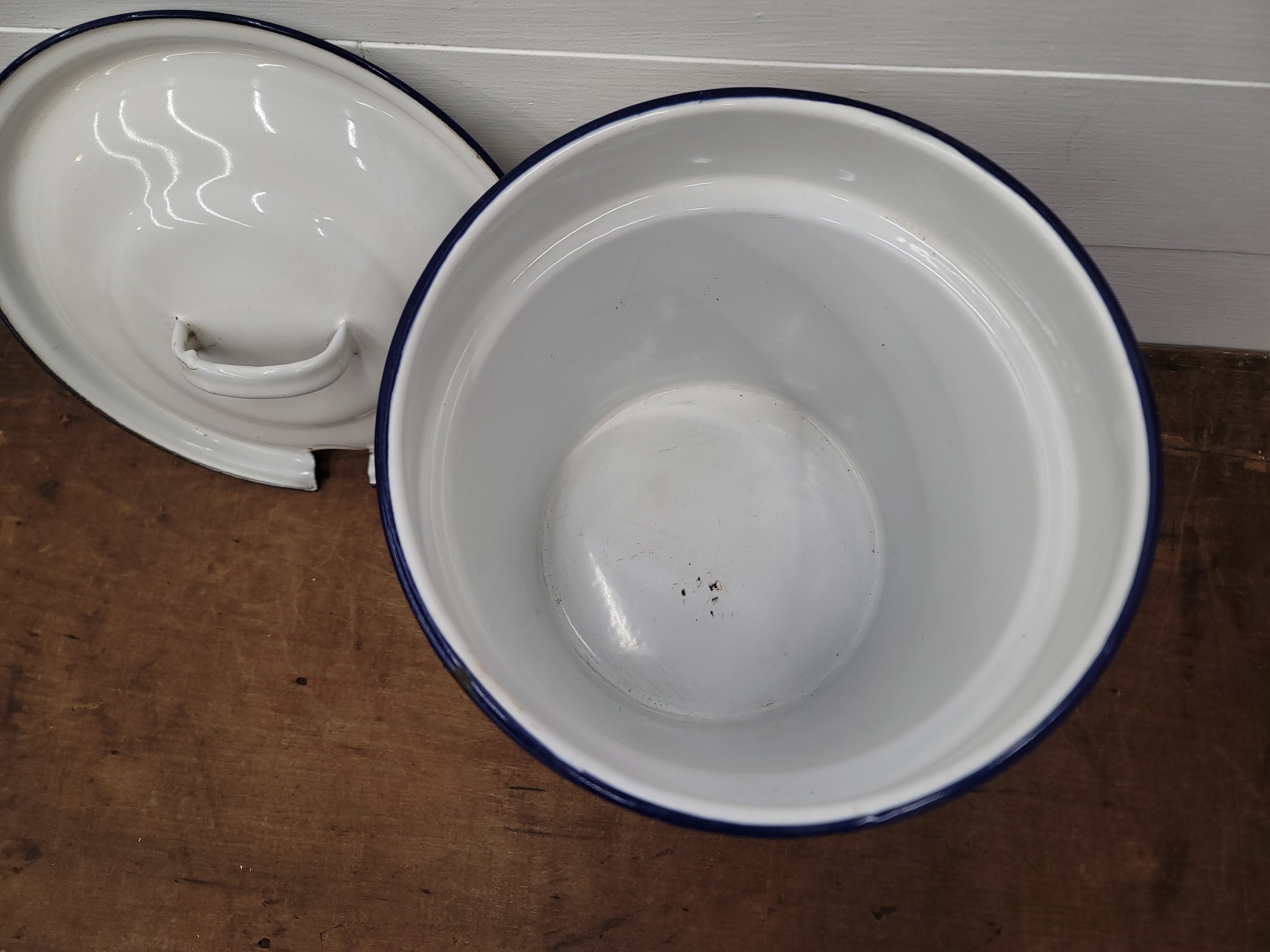 Vintage White Blue Trim Enamelware Stock Pot Insert With Lid