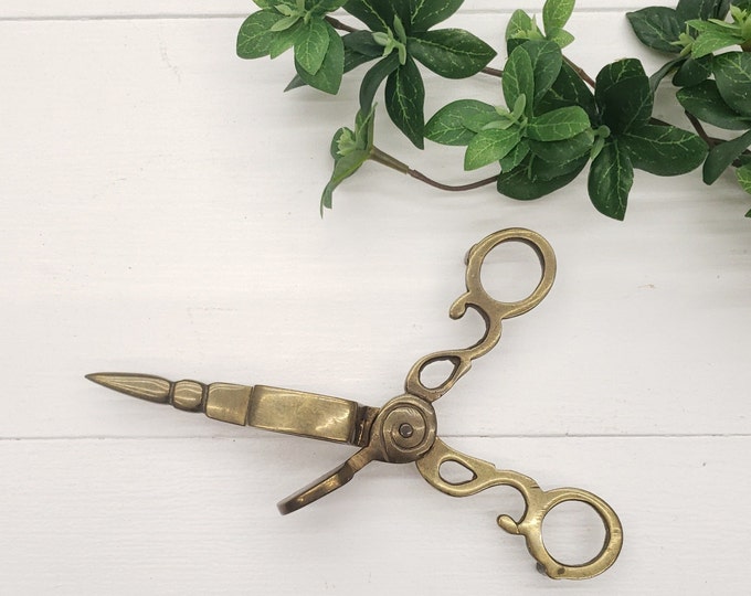 Vintage Brass Scissor Candle Snuffer Brass Decor Farmhouse Sewing Room Etsy