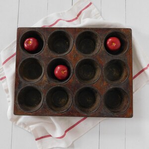 Vintage Large Muffin Cup Cake Baking Pan - Farmhouse - Muffin Tin - Jumbo Muffin Pan - Industrial Baking Pan - Farm Kitchen